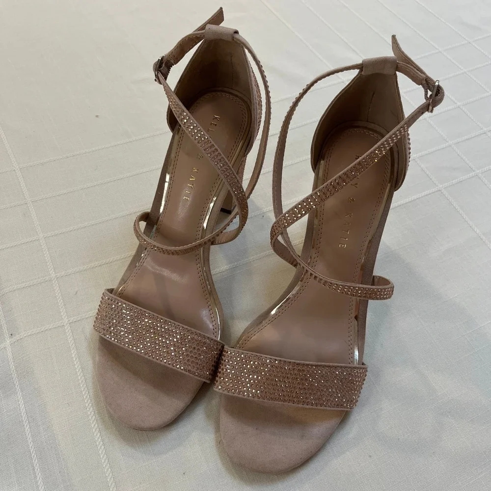 Women's Blush Strappy Block Heel Sandals - Picture 4 of 15